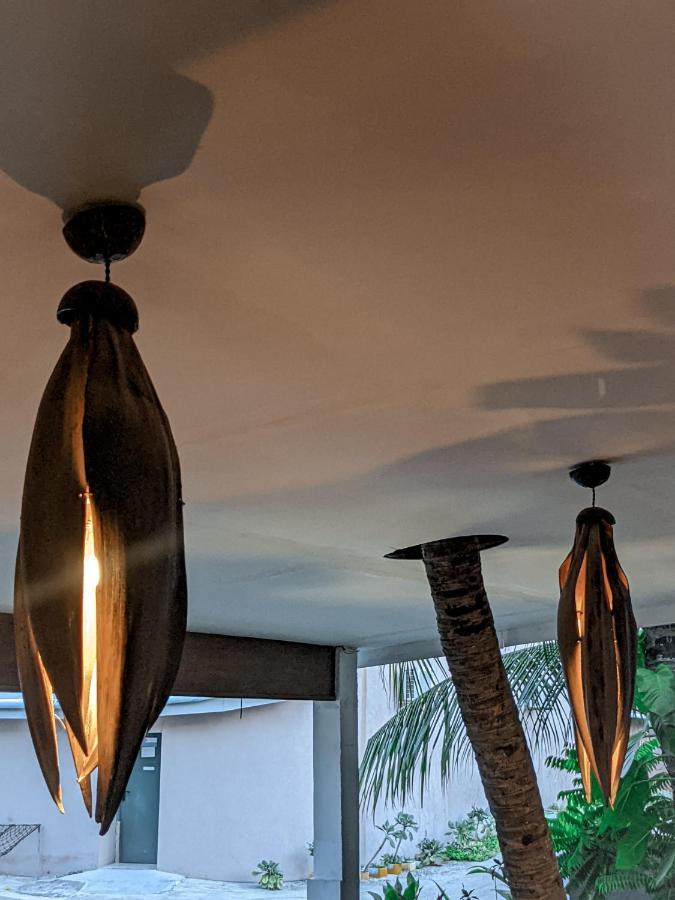 Dhoadhi Retreat Hotel Thulusdhoo Eksteriør billede