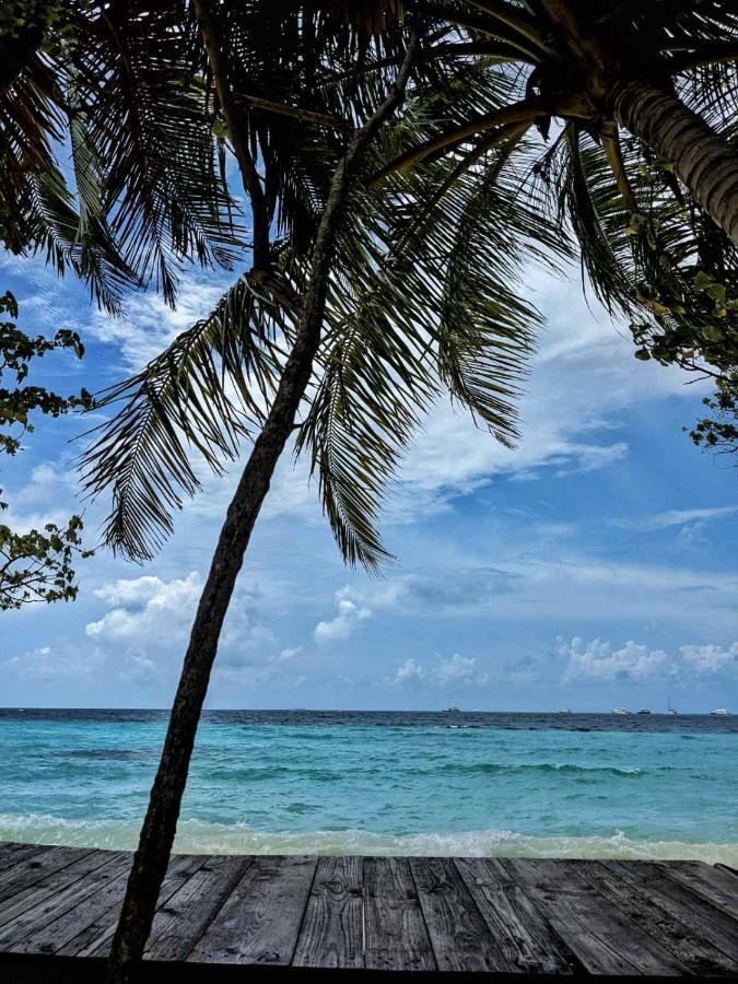 Dhoadhi Retreat Hotel Thulusdhoo Eksteriør billede